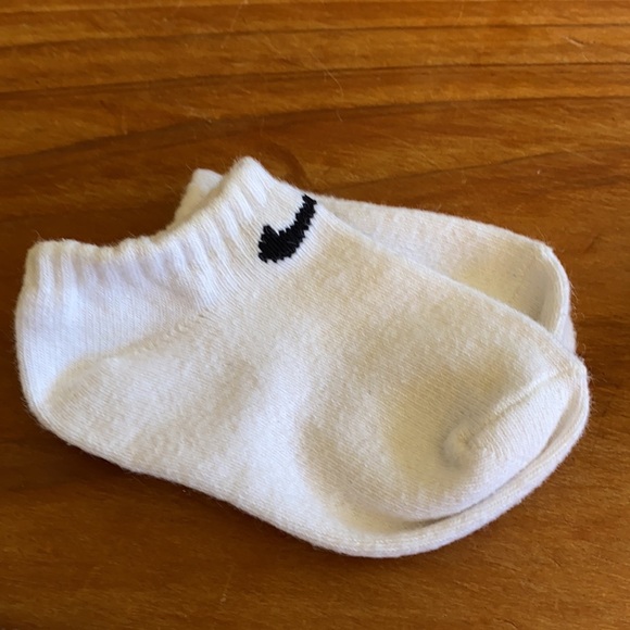 7 pairs Nike Infant Crew Socks 6-12months - Picture 4 of 5